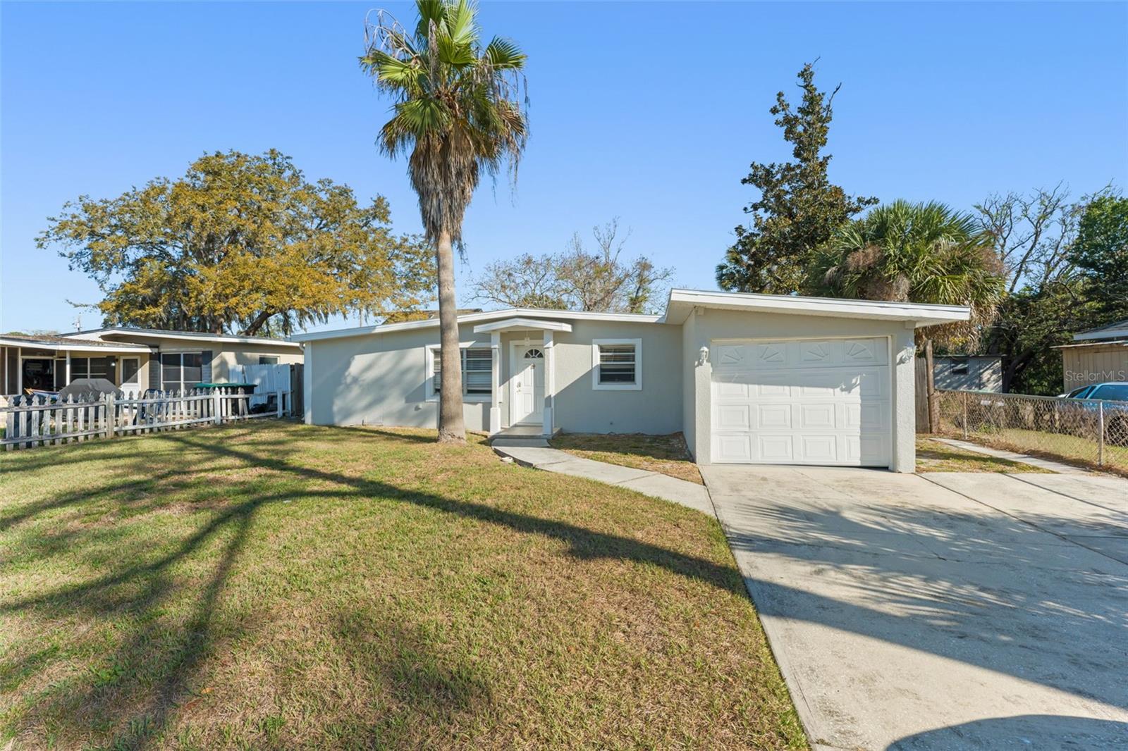 2217 Pembrook Drive, FL