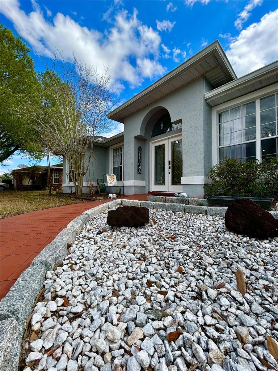 2085 Raymond Drive, FL