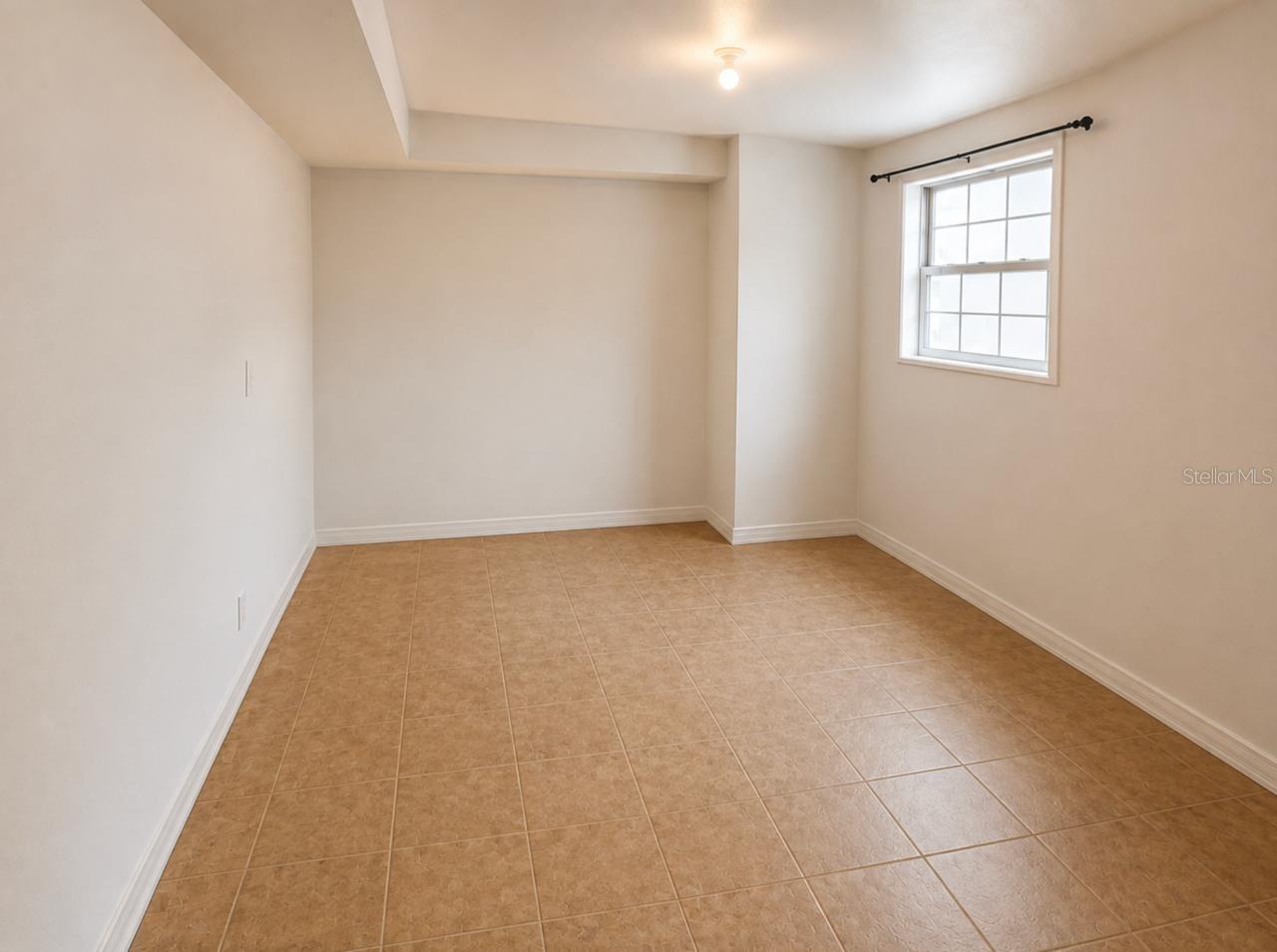301 Clark Street, FL