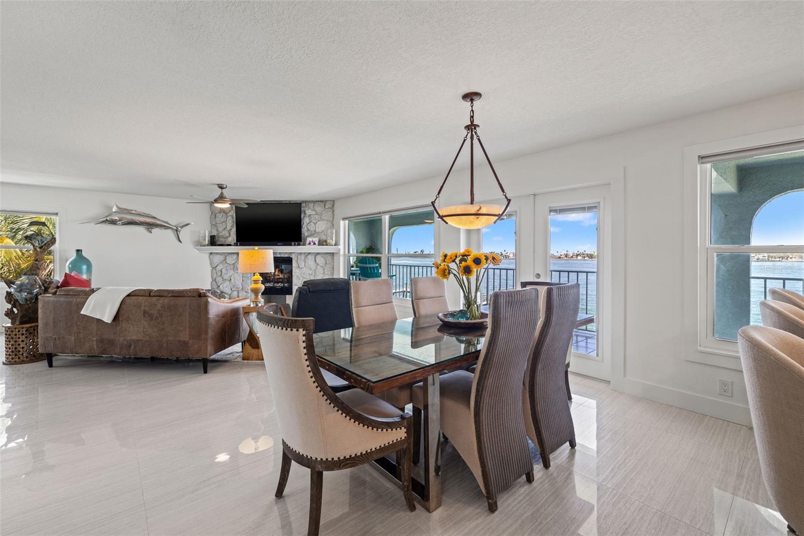 380 8th Avenue, FL