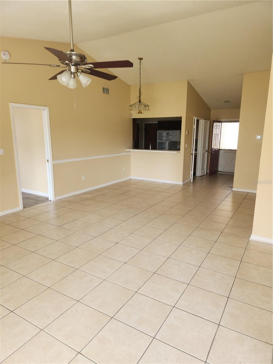 8748 Hampden Drive, FL