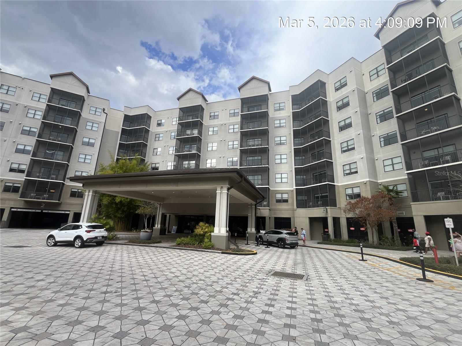14501 Grove Resort Avenue, FL