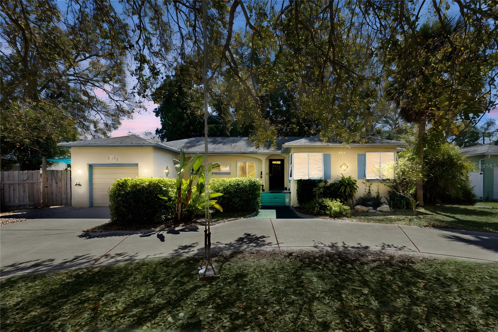 2120 Coronada Way, FL