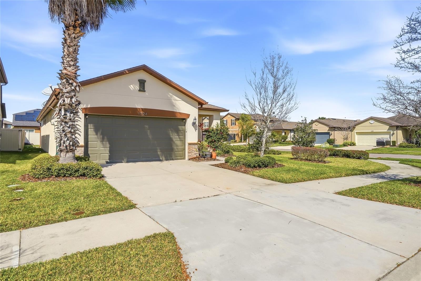 1724 Passage Key Lane, FL