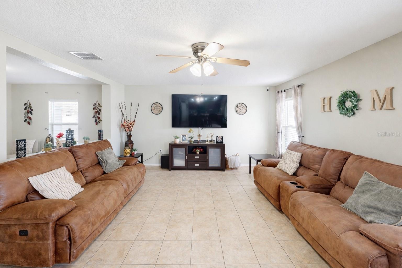 4354 Fieldview Circle, FL