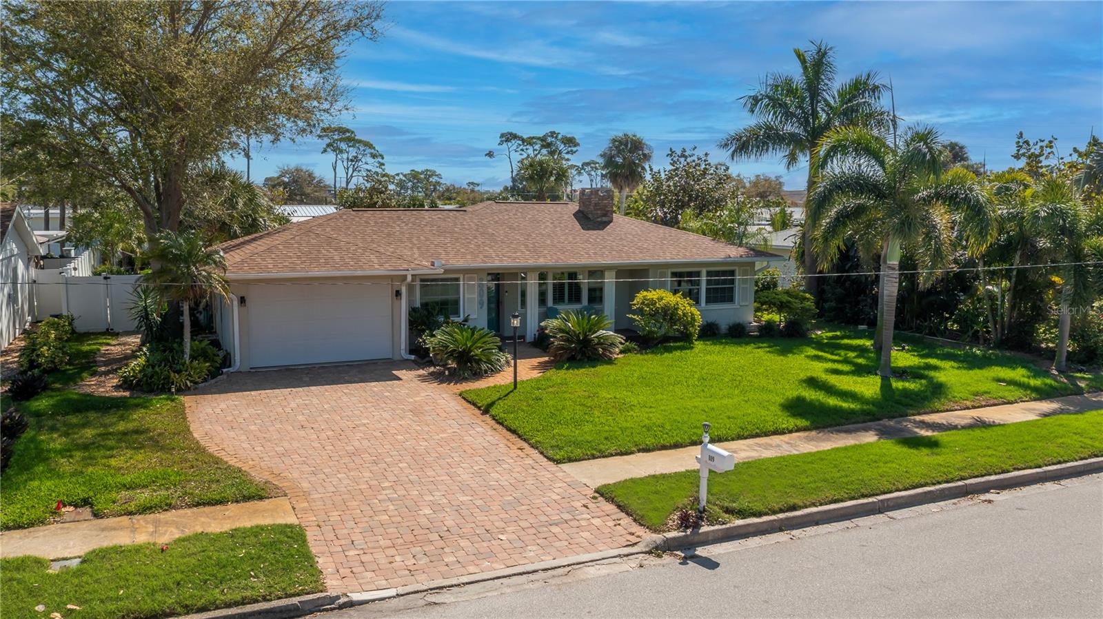 809 Nokomis Avenue, FL