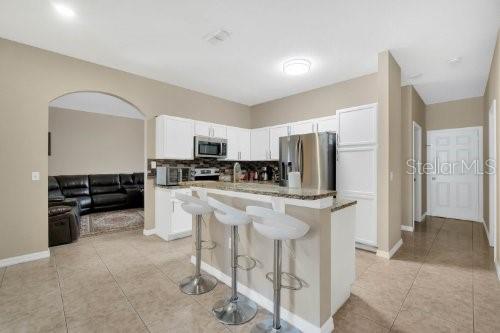 468 Acacia Tree Way, FL