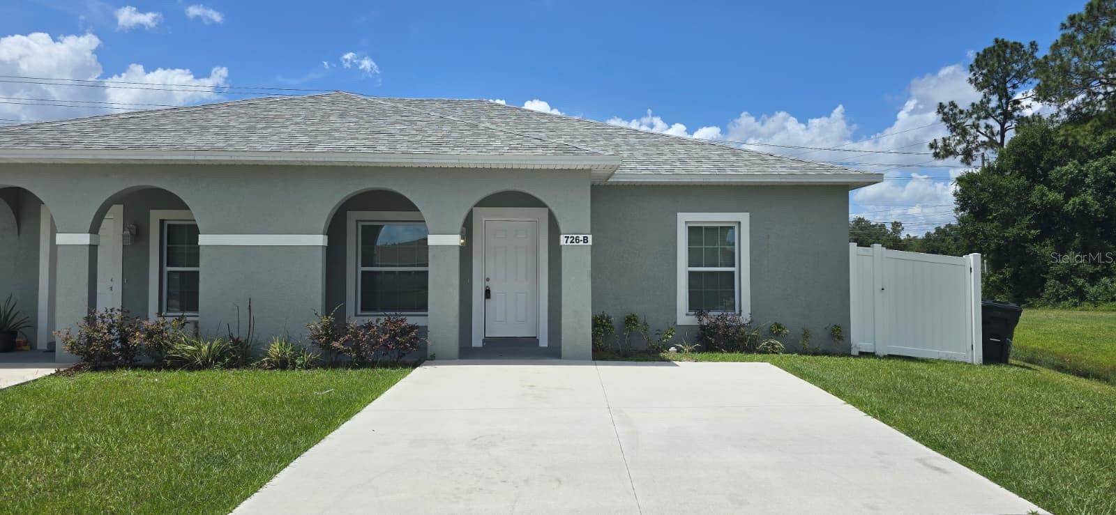 726 Bobcat Court, FL