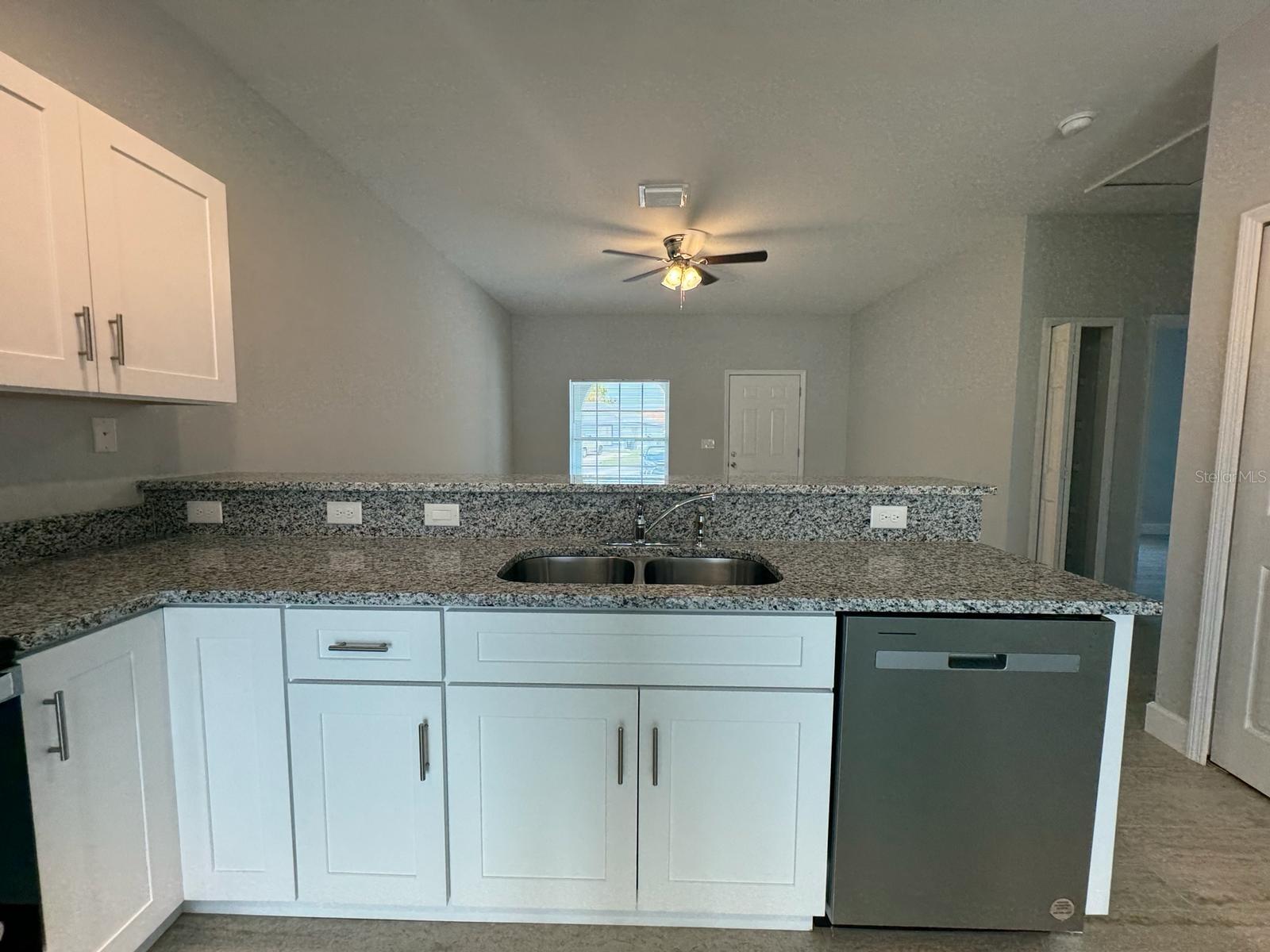 726 Bobcat Court, FL