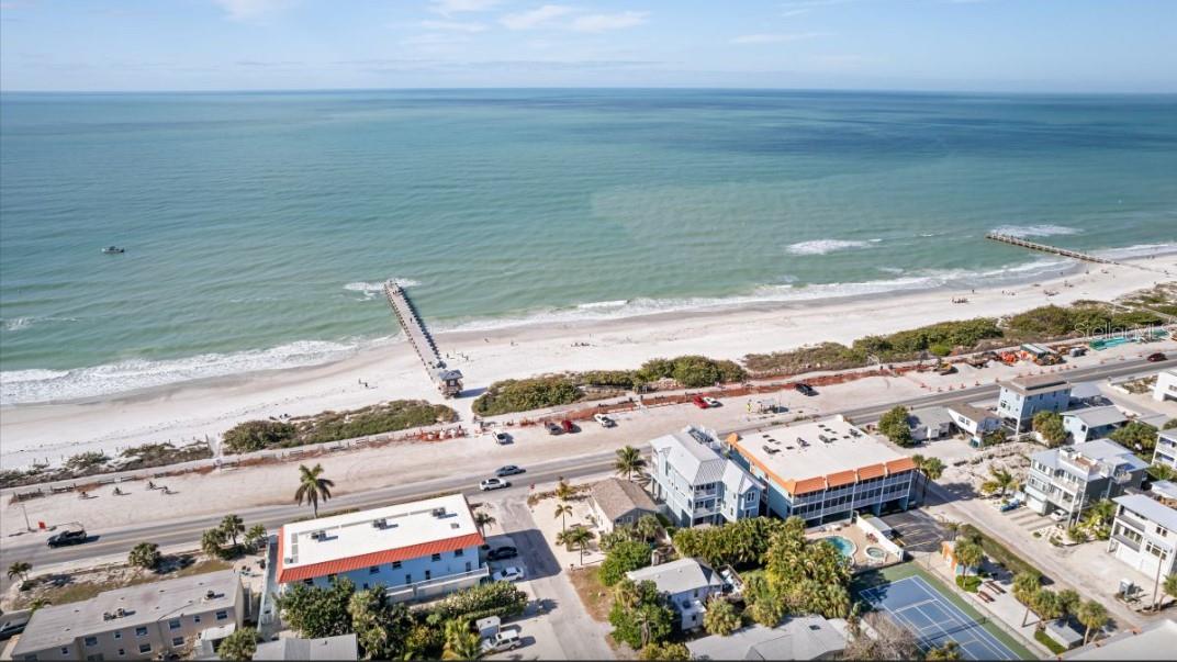 903 Gulf Drive, FL