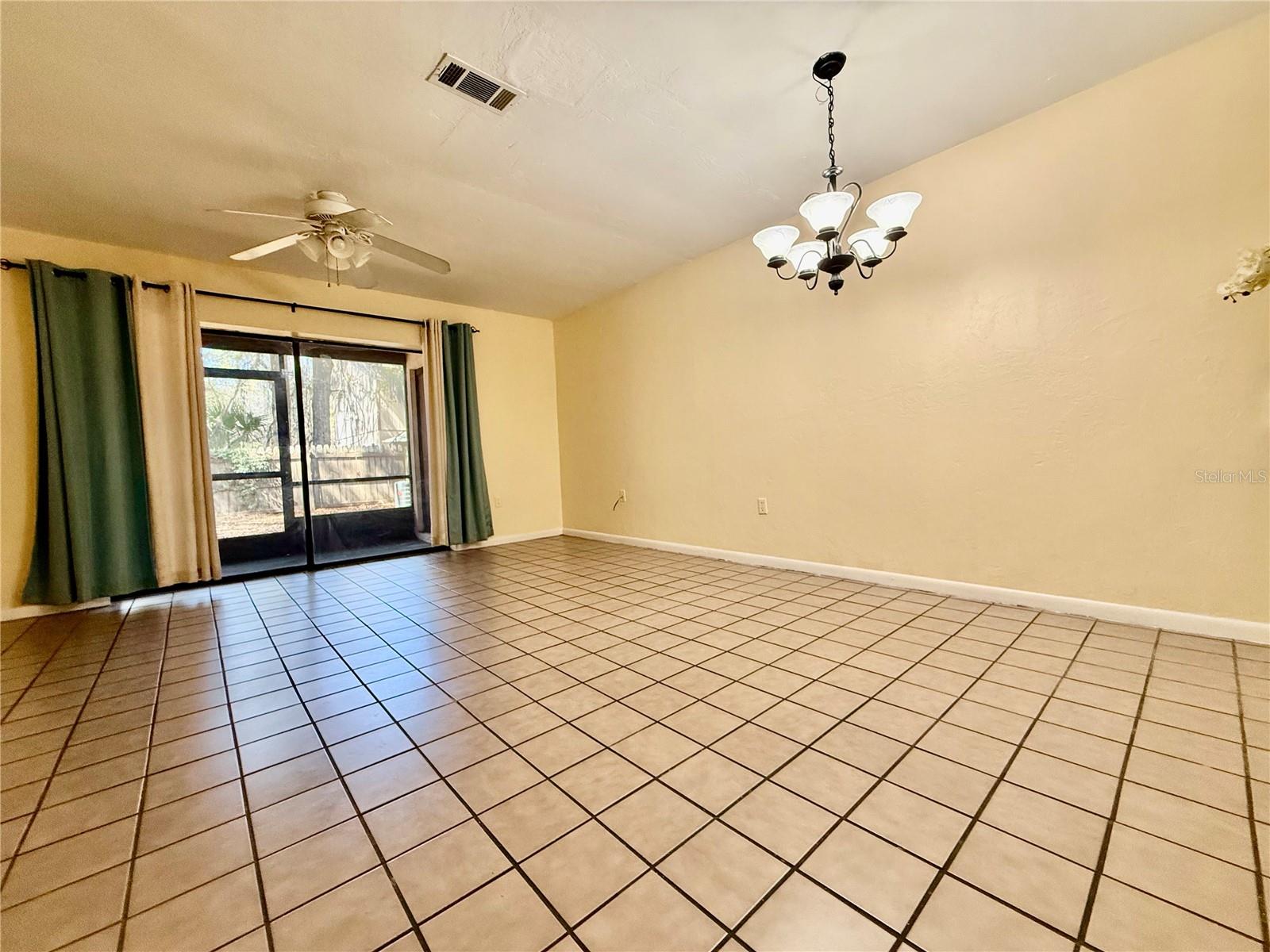 2735 35th Place, FL