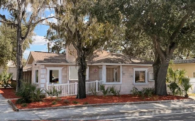 207 Church Avenue, FL