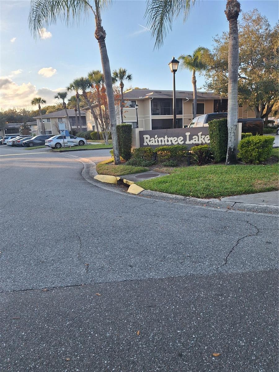 11910 Skylake Place, FL