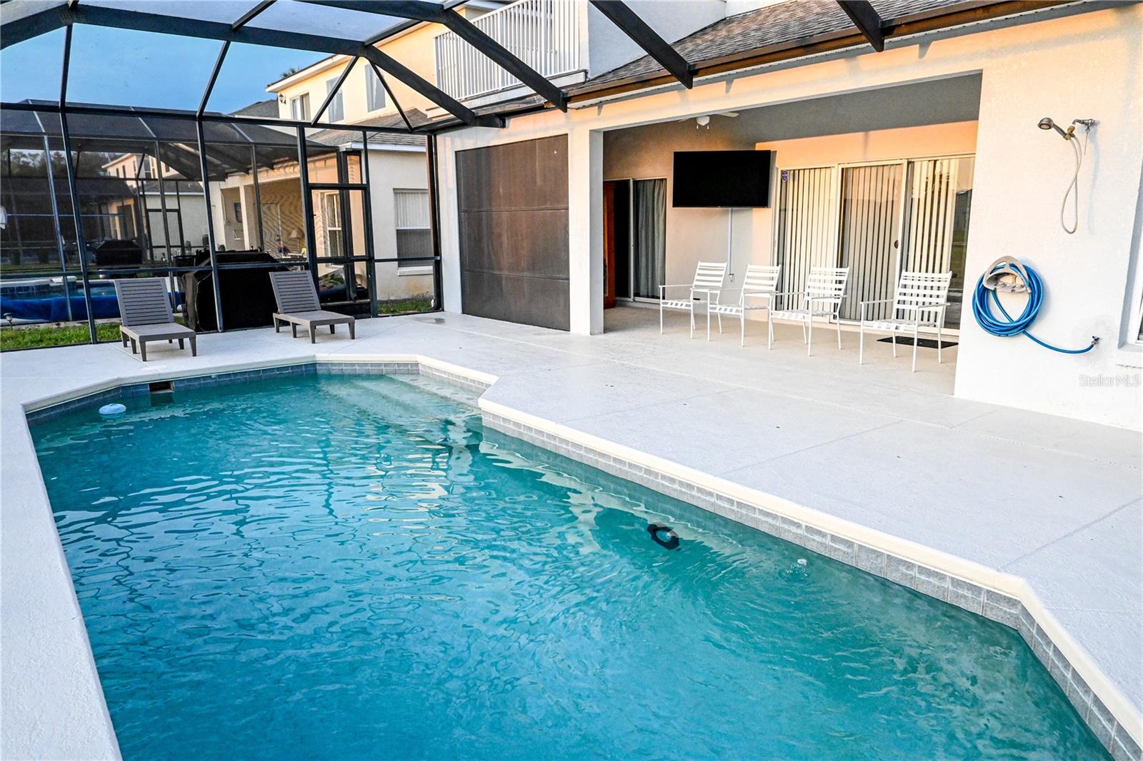 4733 Cumbriam Lakes Drive, FL