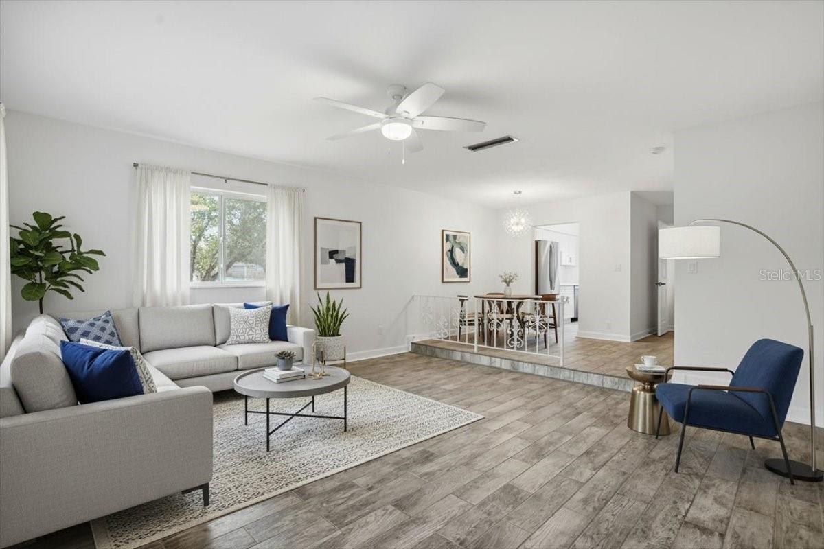 6927 Place De La Paix, FL