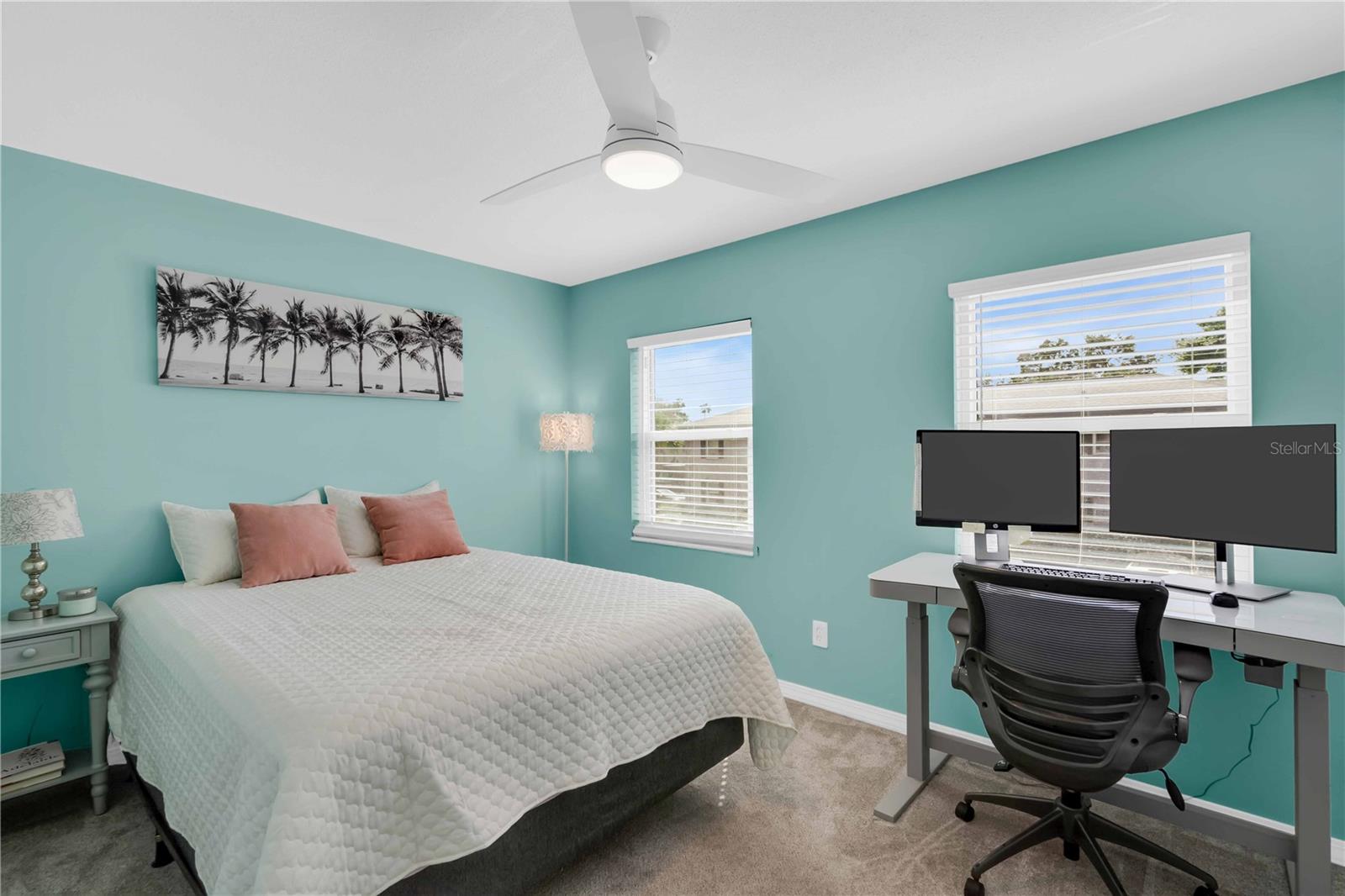 6927 Place De La Paix, FL
