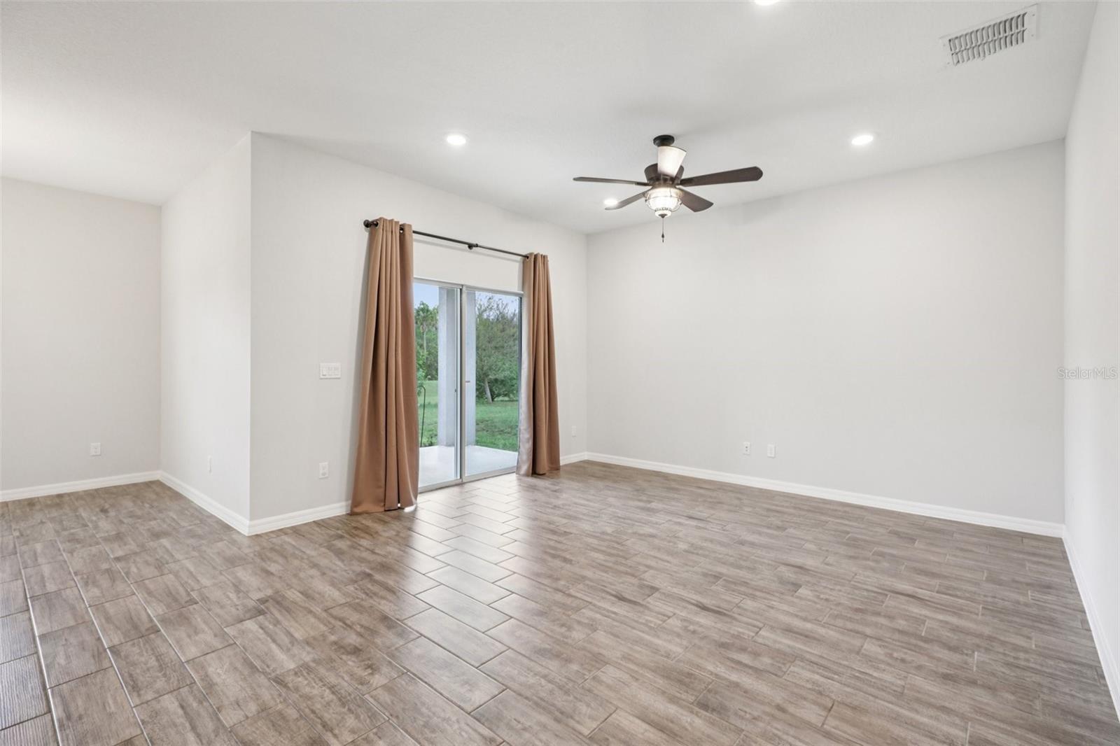 3360 Curlew Avenue, FL