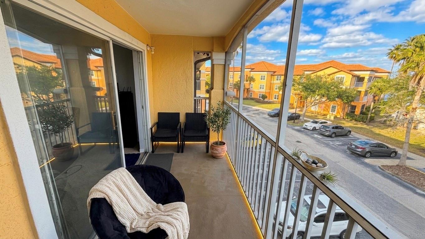 5483 Vineland Road, FL