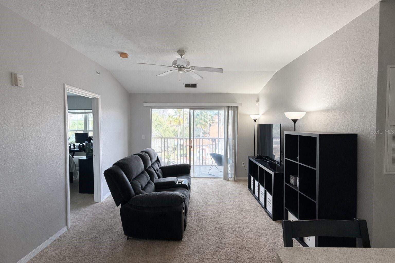 5483 Vineland Road, FL