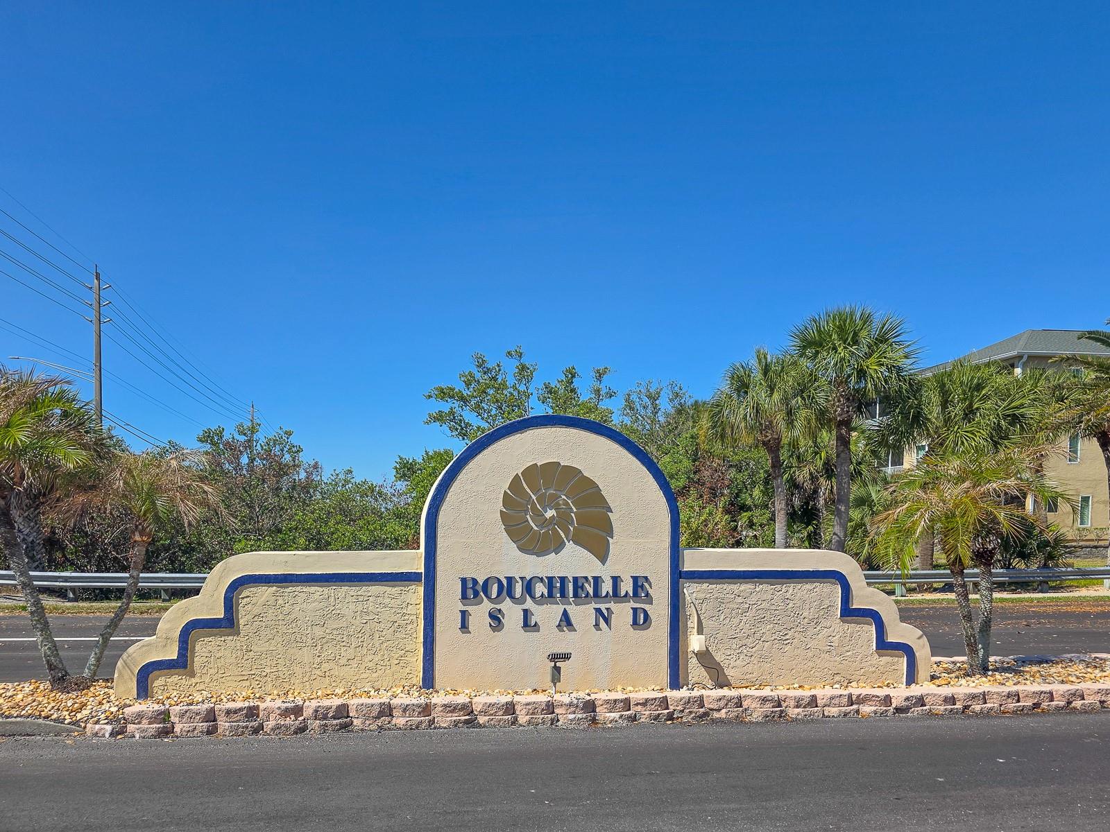 460 Bouchelle Drive, FL
