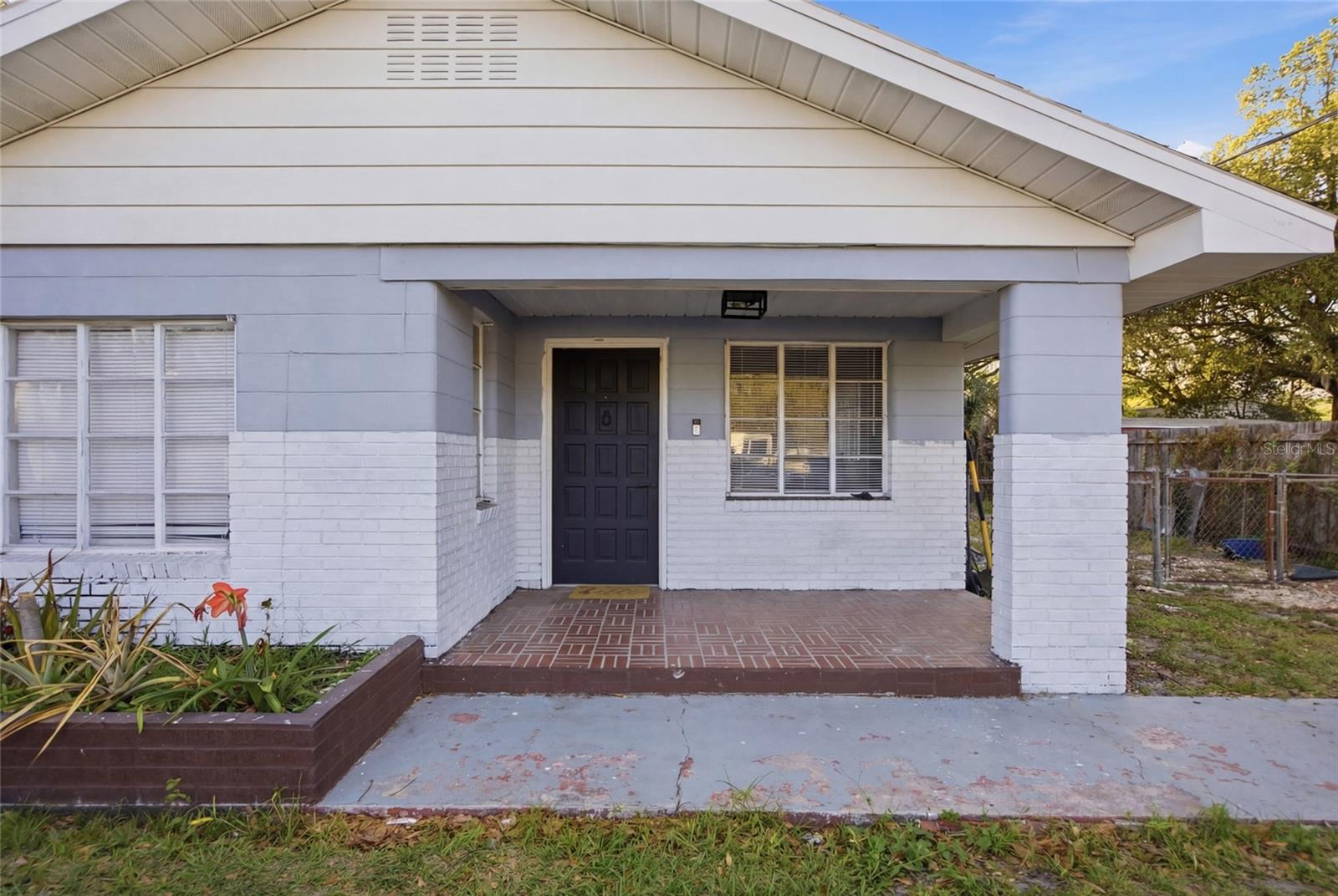 907 Center Street, FL