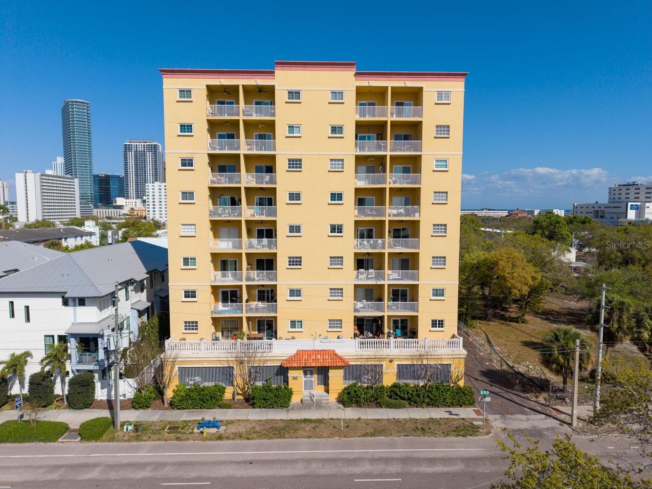 316 8th Street, FL