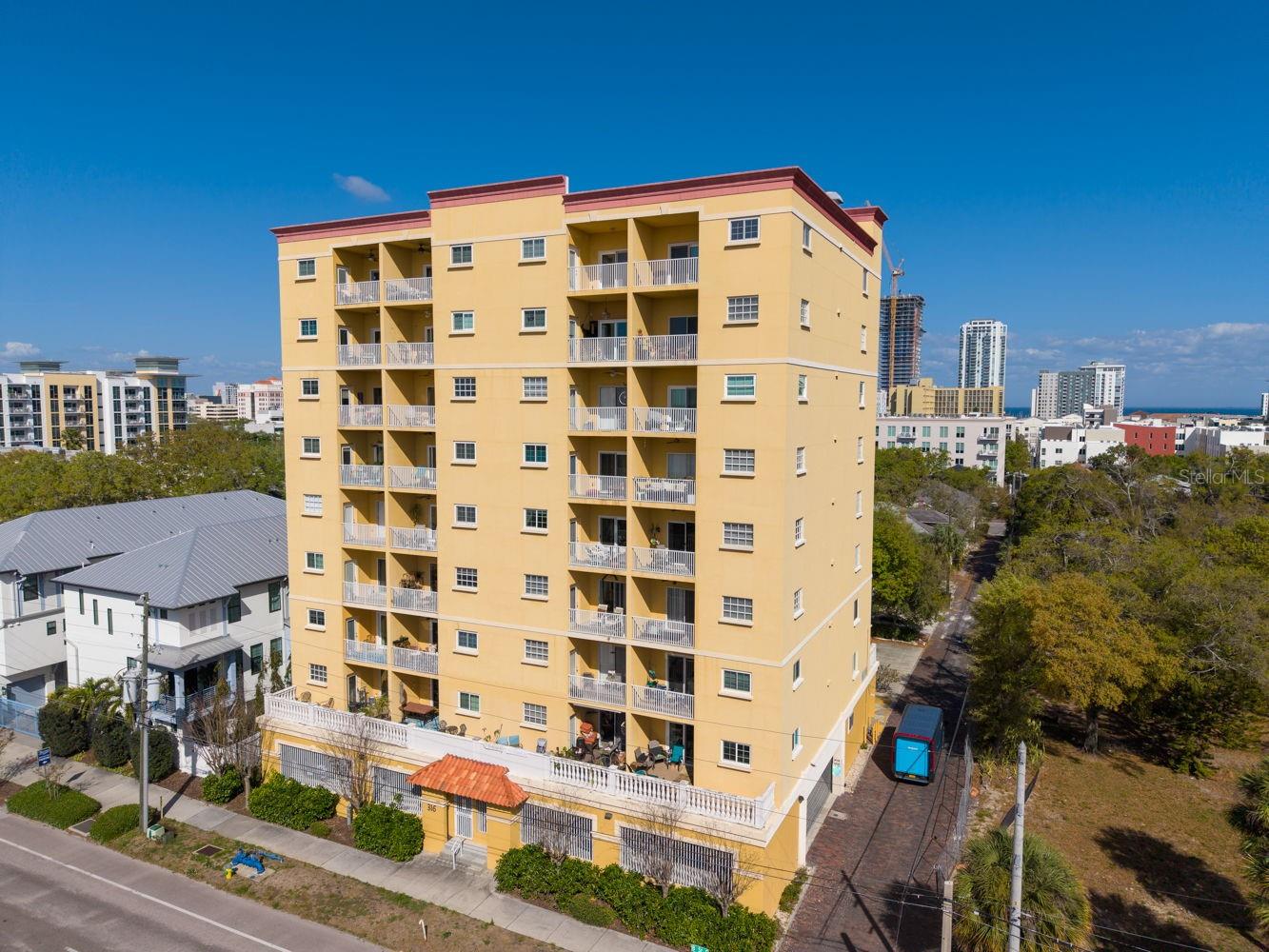 316 8th Street, FL