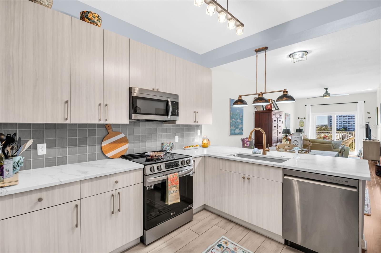 316 8th Street, FL