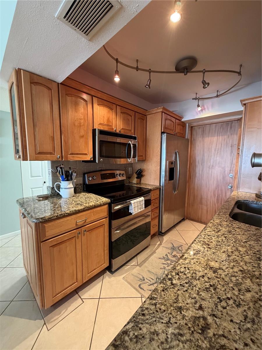 3806 Gulf Of Mexico Drive, FL