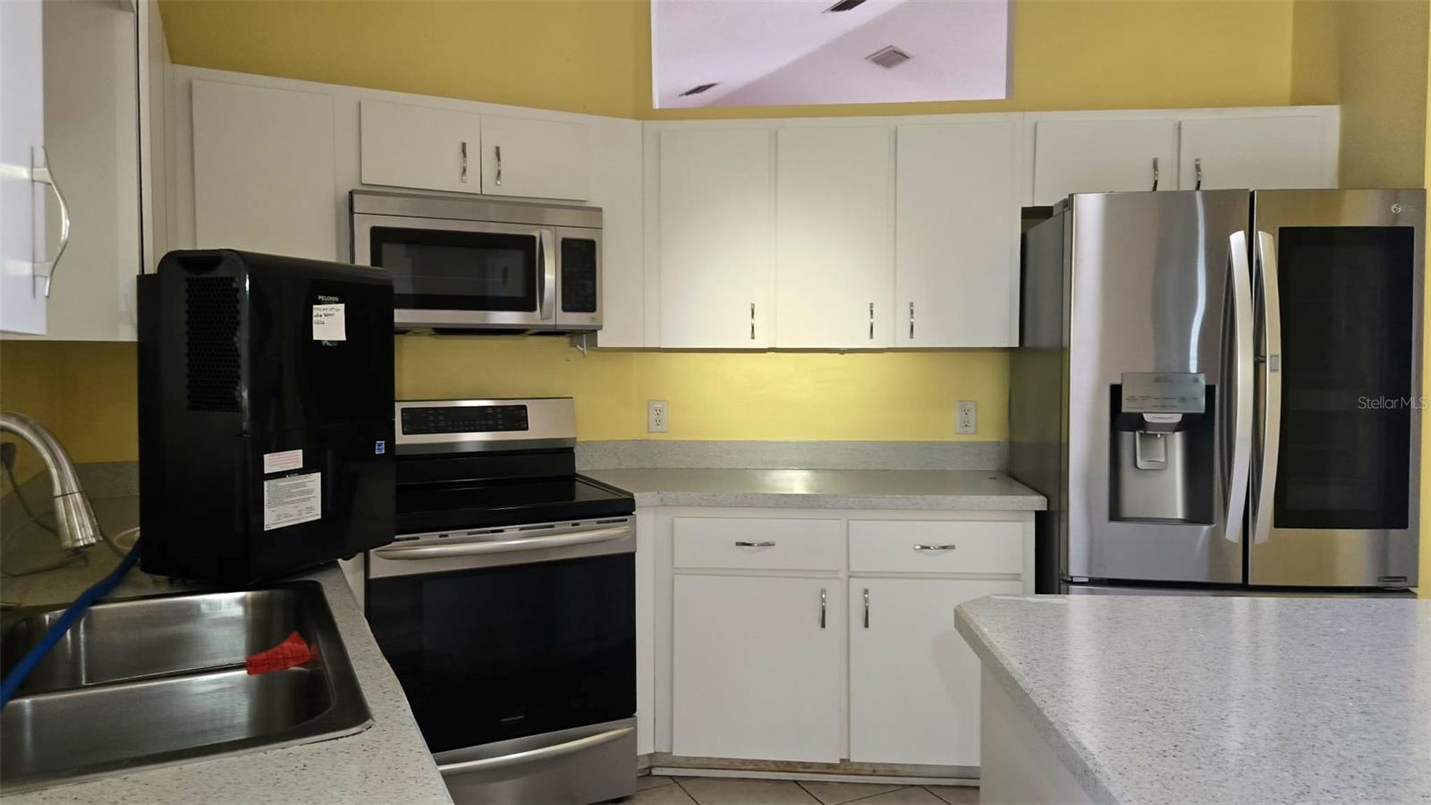 5552 18th Street, FL