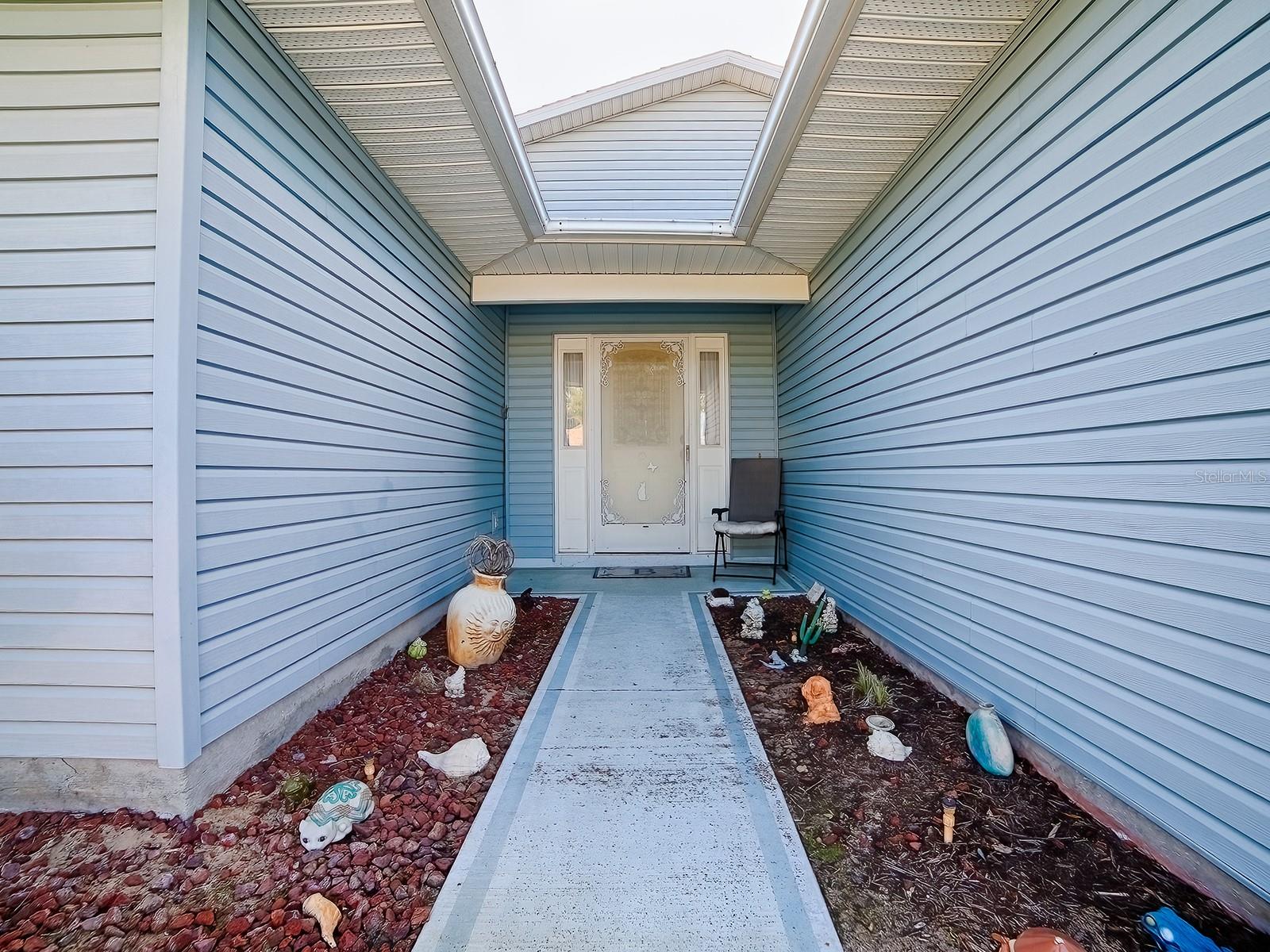 32914 Crooked Oaks Lane, FL