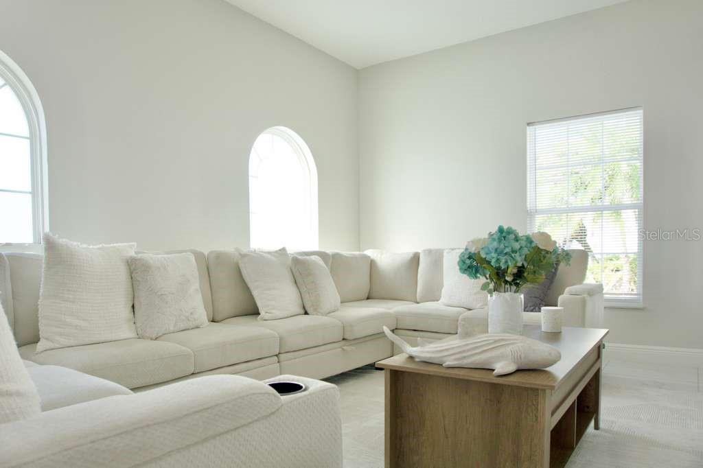 388 Villa Sorrento Circle, FL