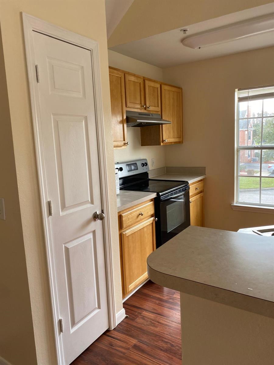 8965 Lee Vista Boulevard, FL