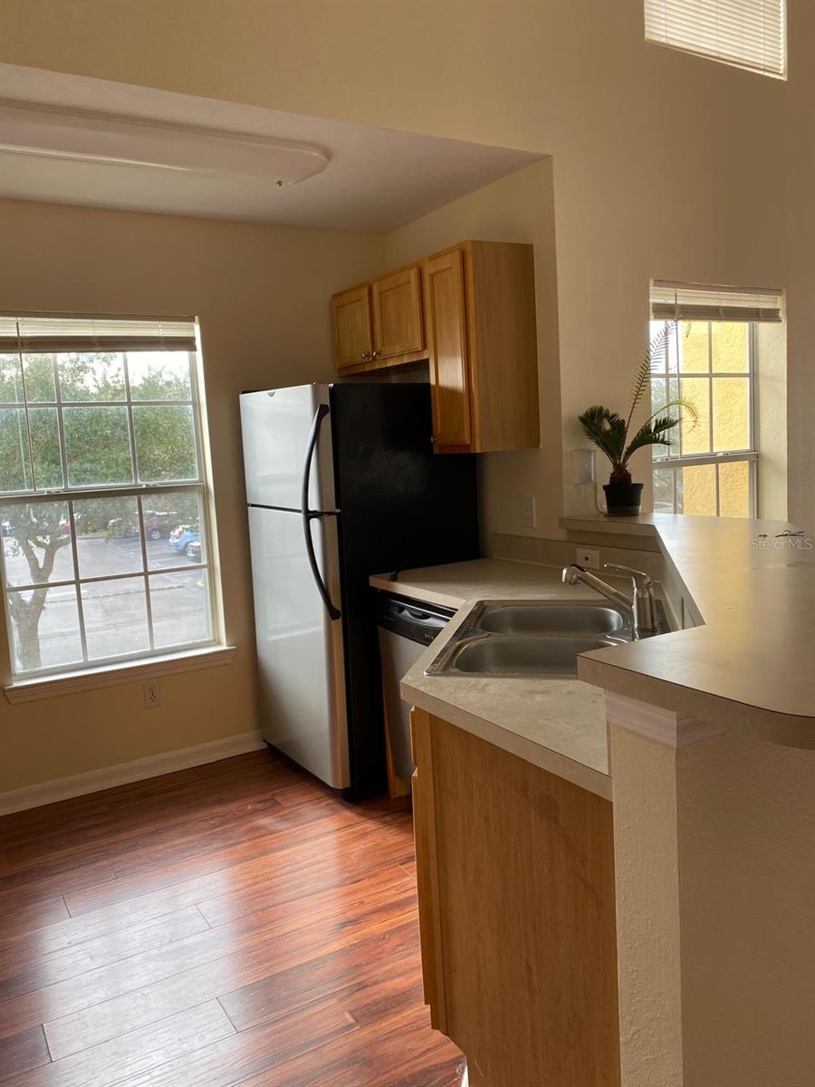 8965 Lee Vista Boulevard, FL