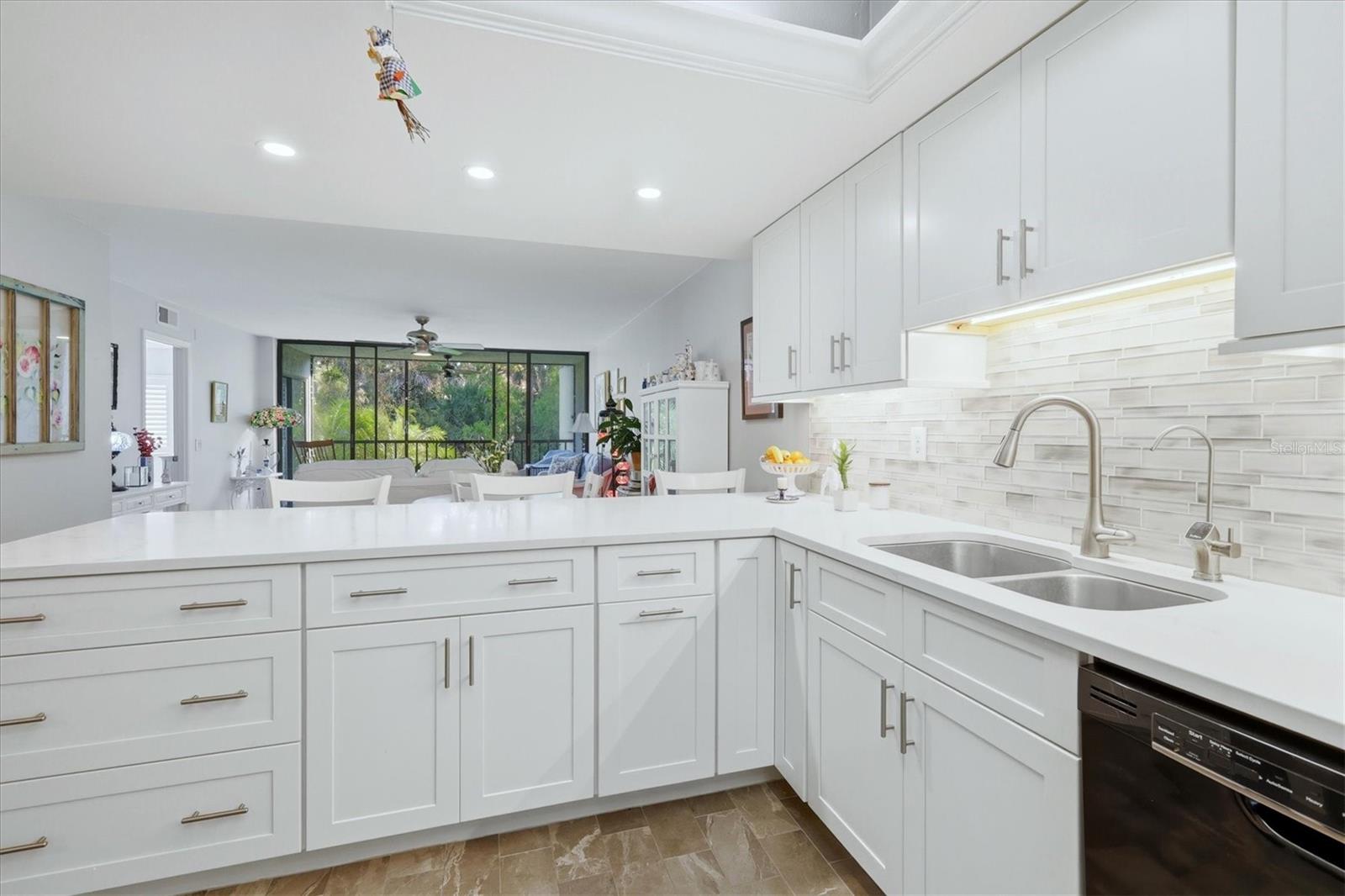 3361 Cross Creek Drive, FL