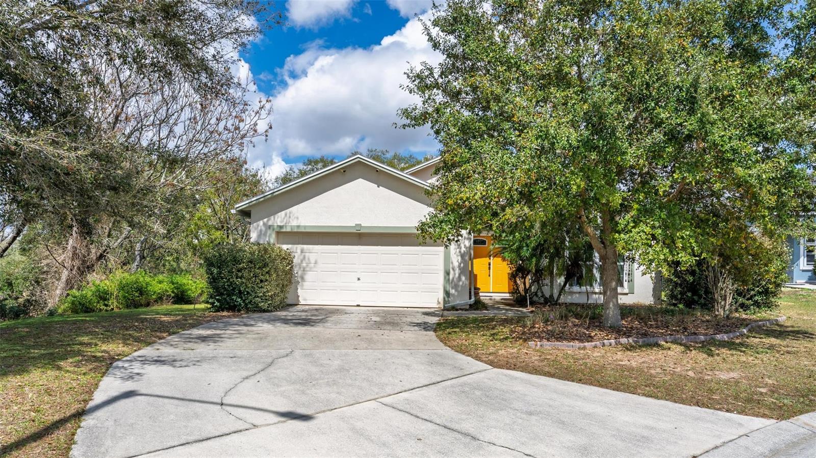 203 Ashley Loop, FL