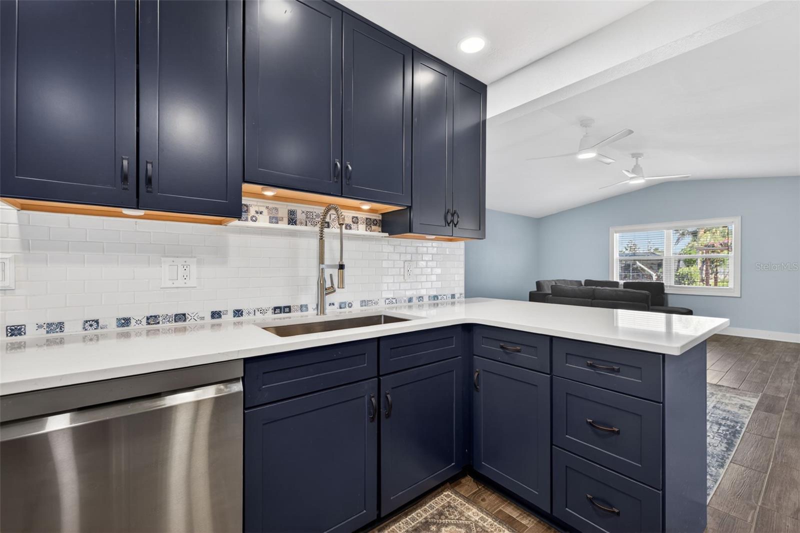 8711 Bay Crest Lane, FL