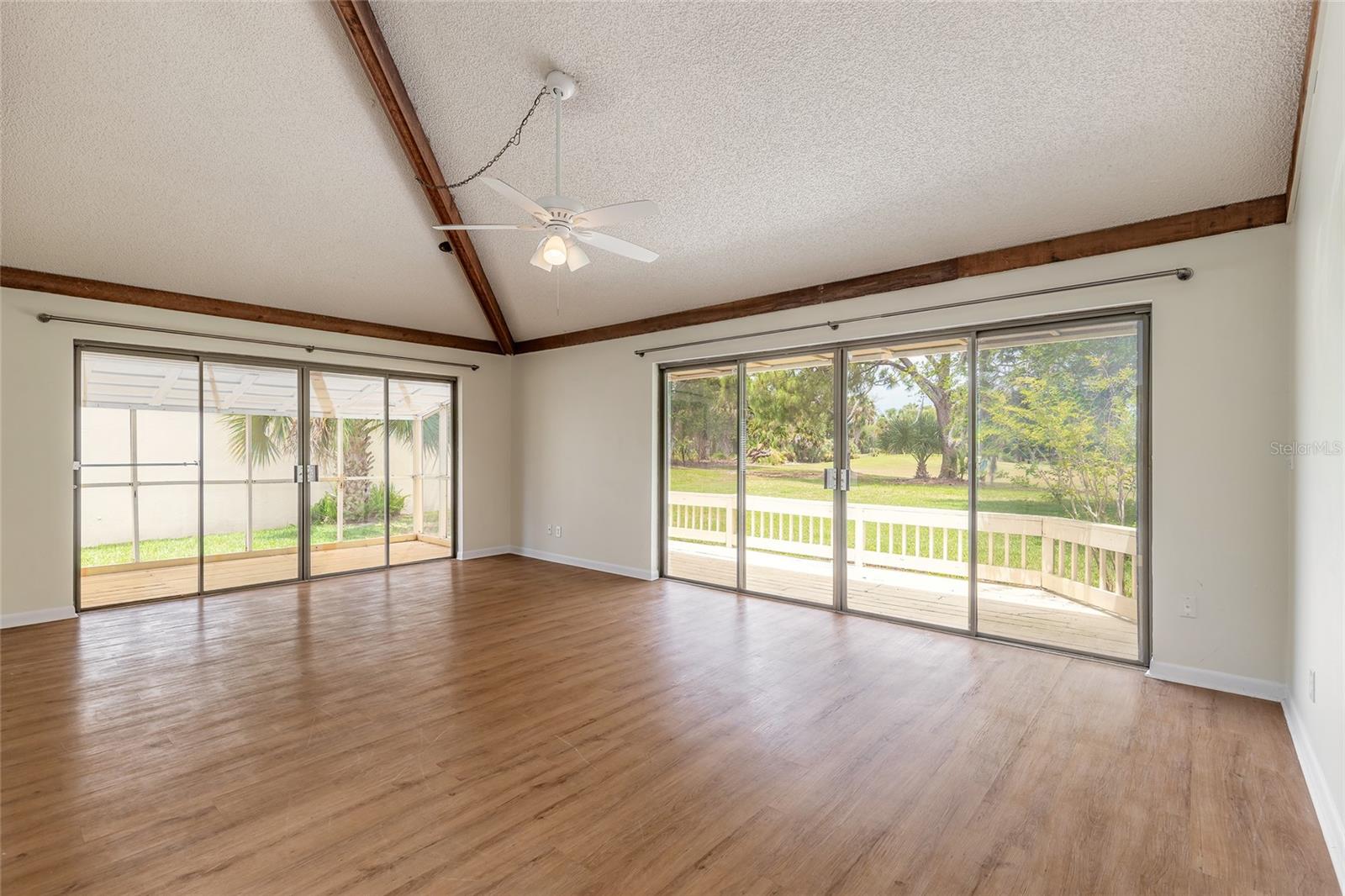 148 Turnberry Circle, FL