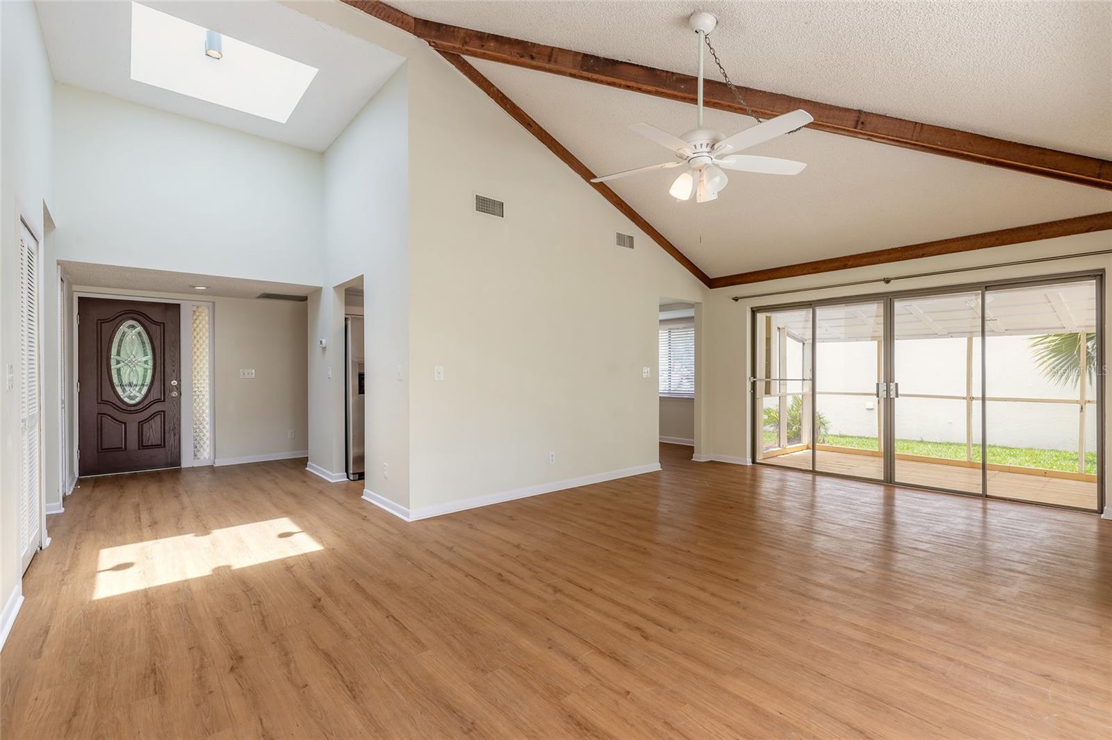 148 Turnberry Circle, FL