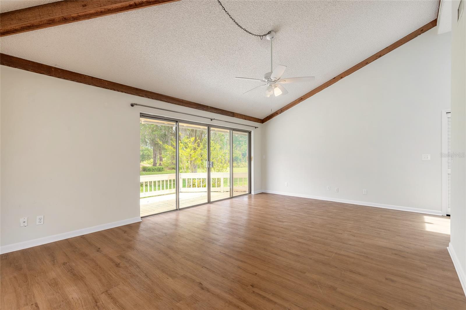 148 Turnberry Circle, FL
