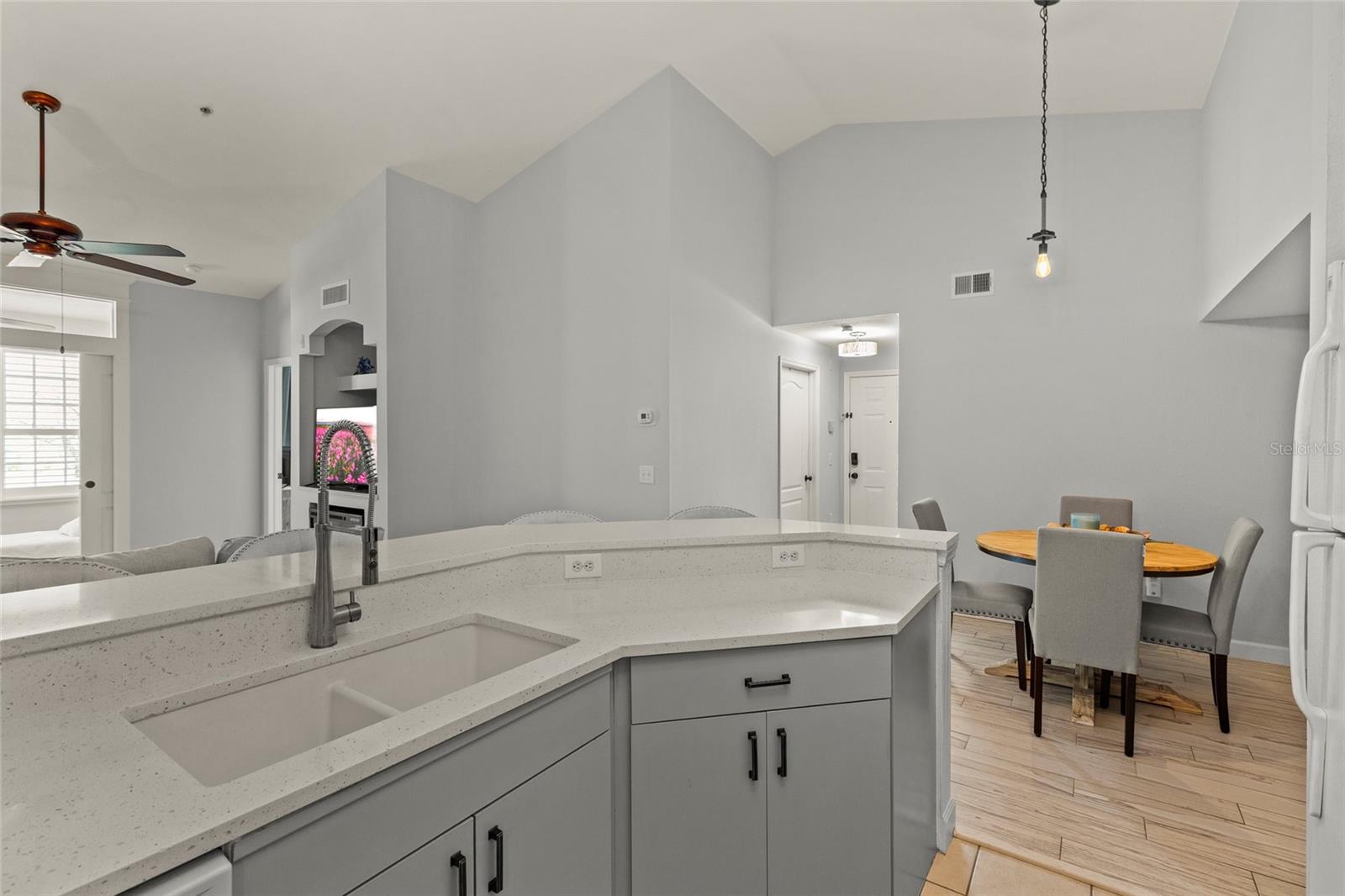 4166 Central Sarasota Parkway, FL