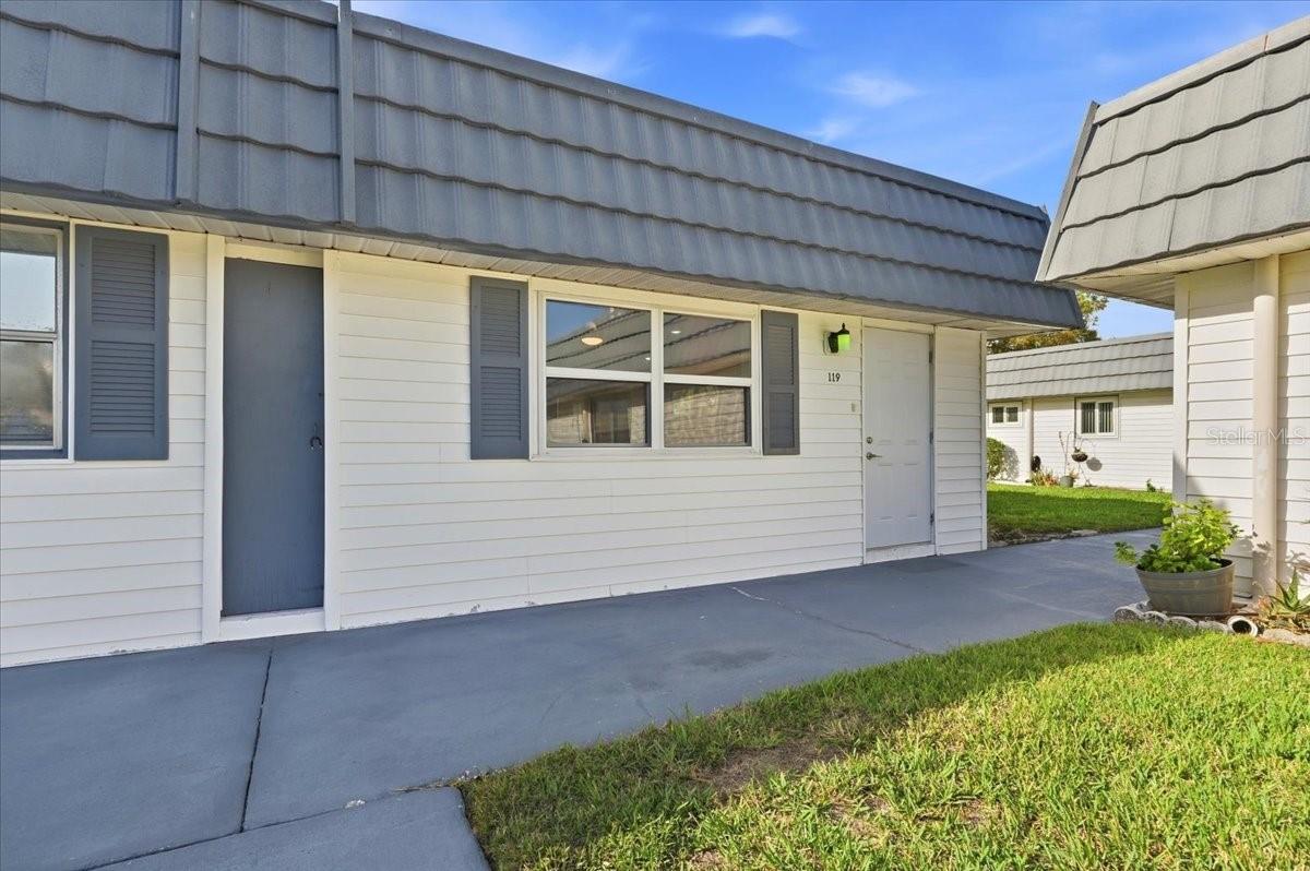 205 Andover Place, FL