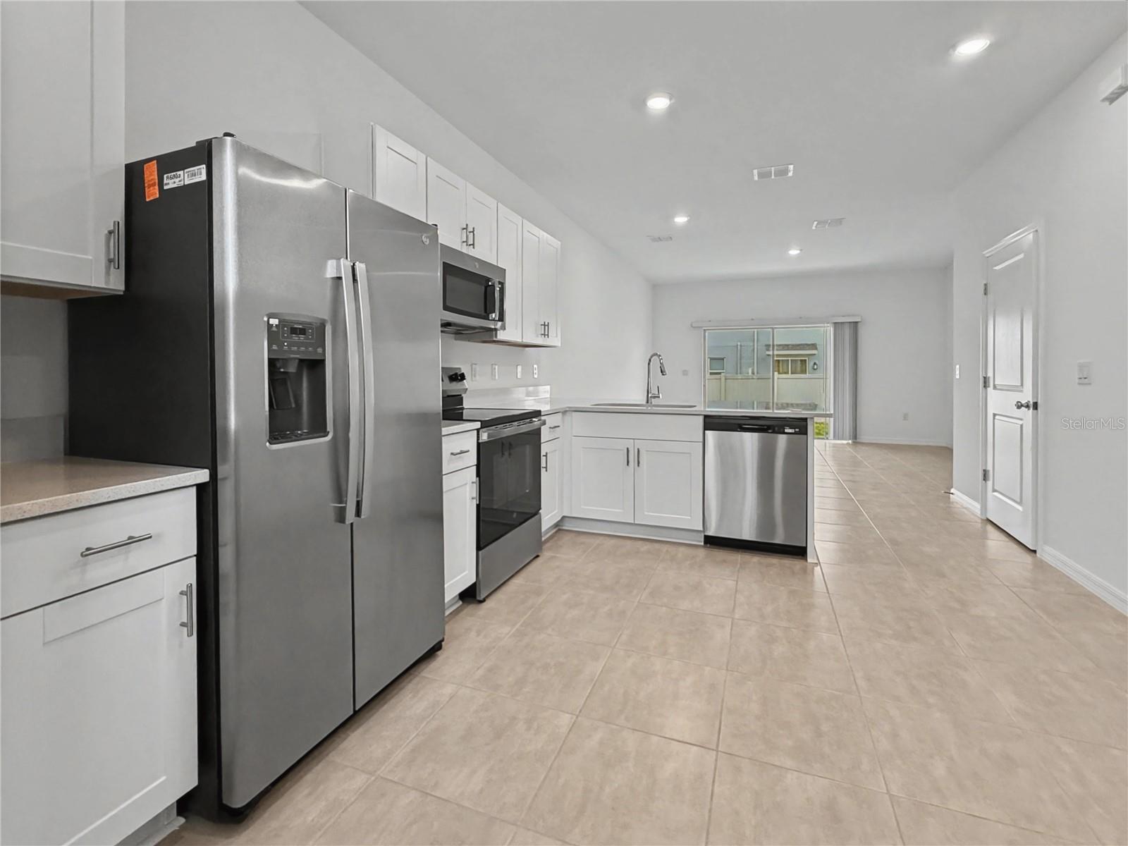 2949 Skyline Loop, FL