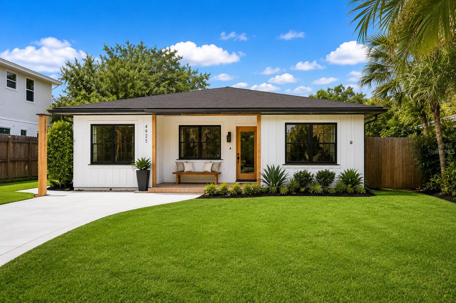 4925 Remington Drive, FL
