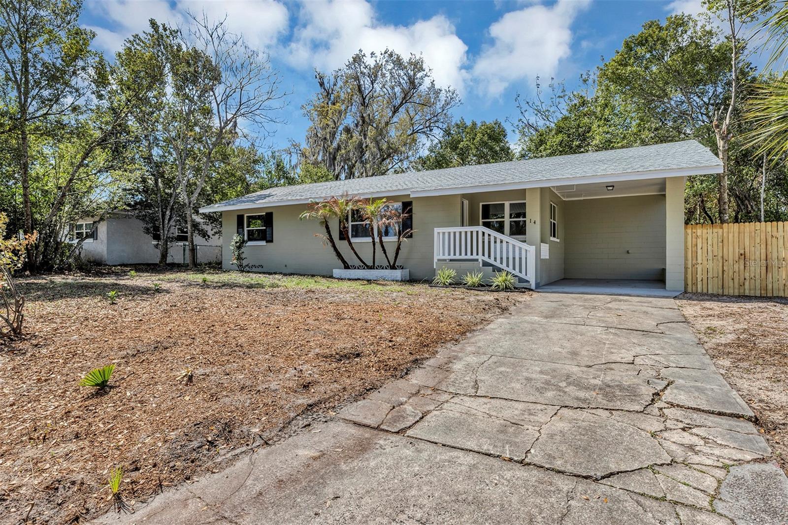 14 Sunshine Boulevard, FL