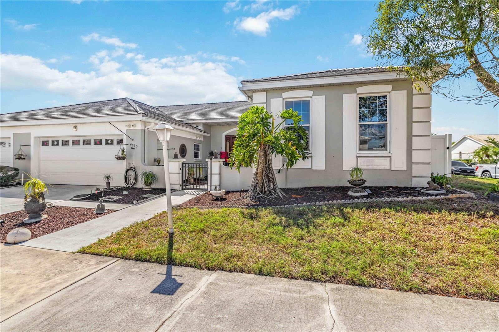 4820 61st Avenue Drive, FL