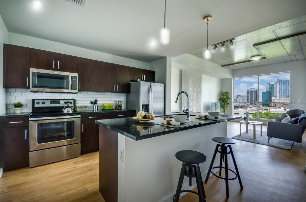 100-2 Lake Avenue, FL