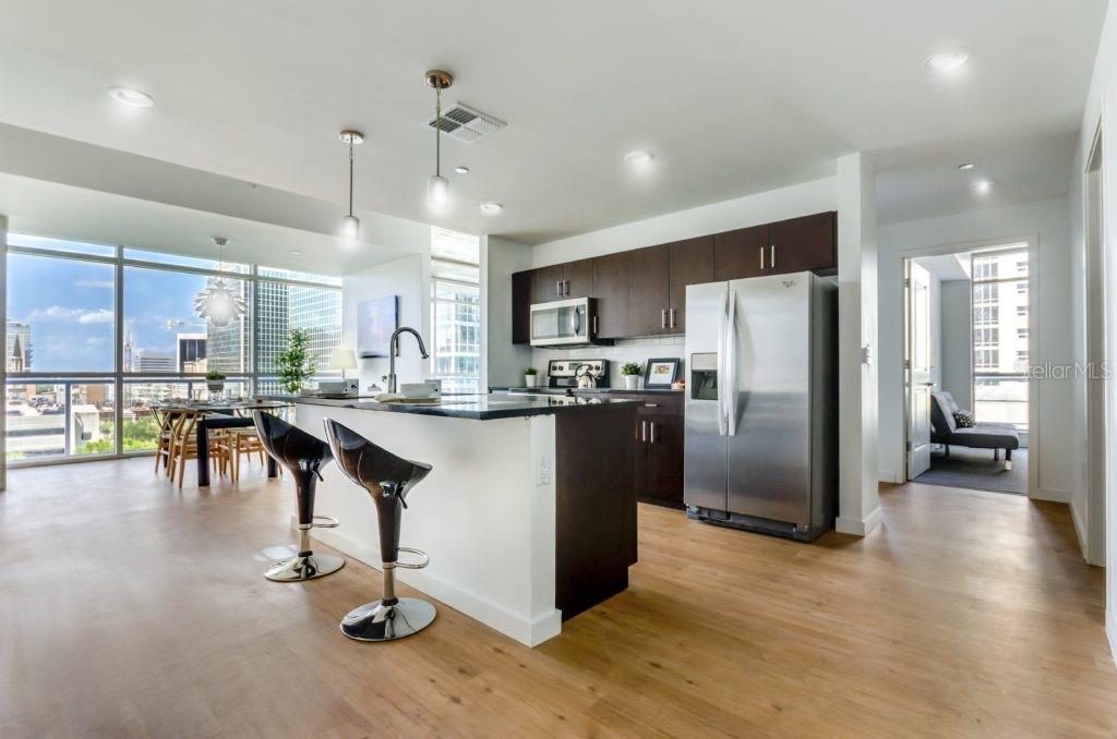 100-2 Lake Avenue, FL