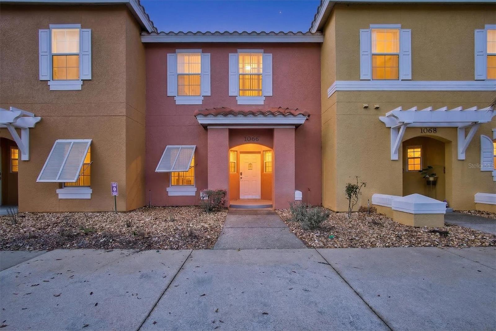 1066 Park Ridge Circle, FL