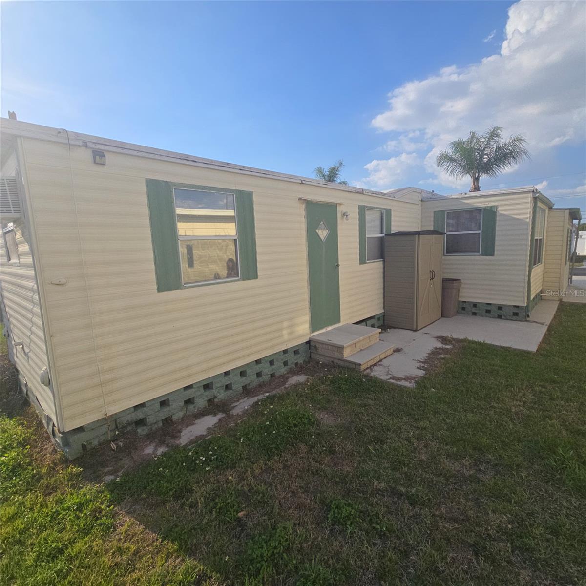 27466 Us Highway 19, FL